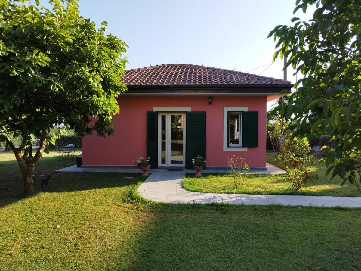 Willa La Casina Barga Zewnętrze zdjęcie